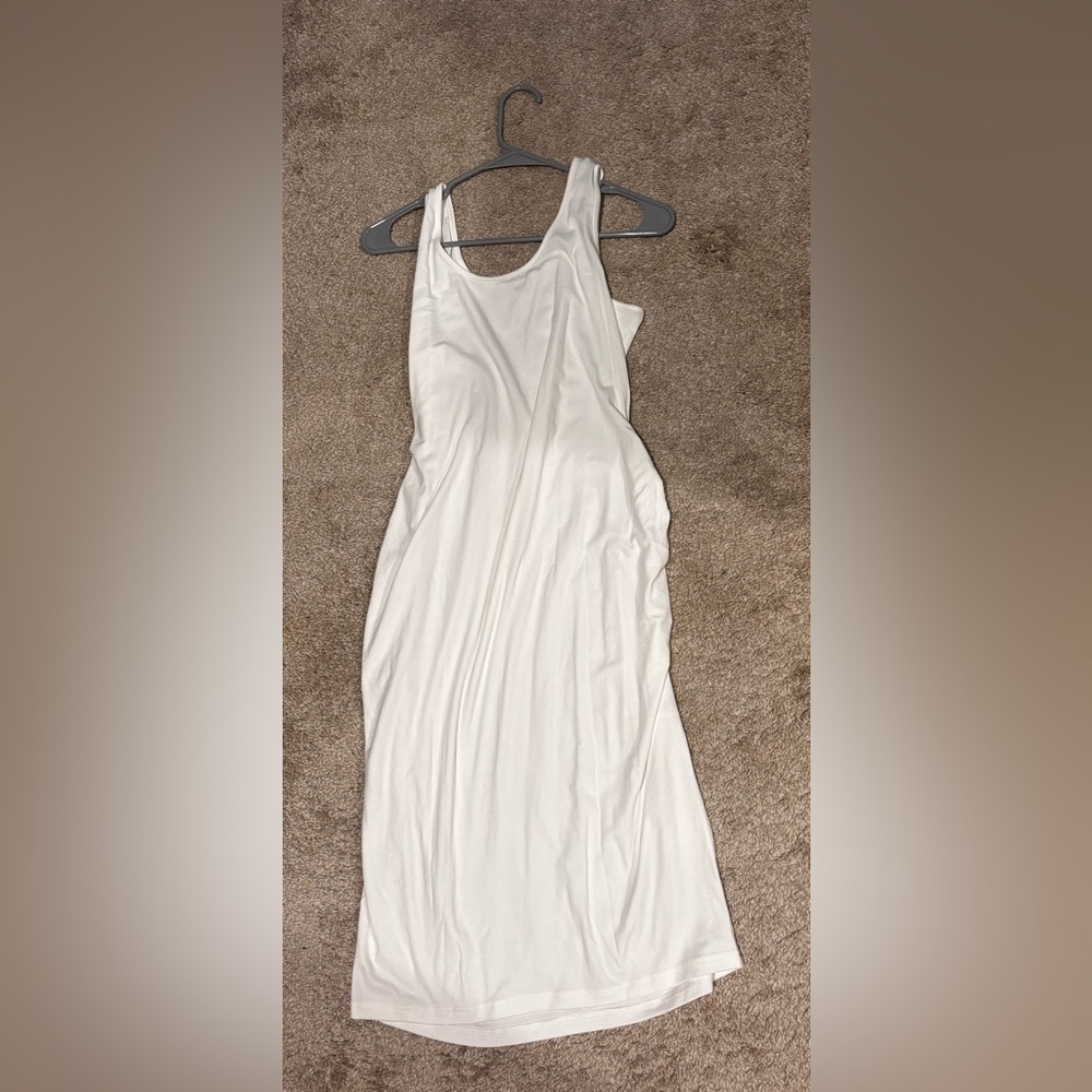 Elegant White Maxi Dress